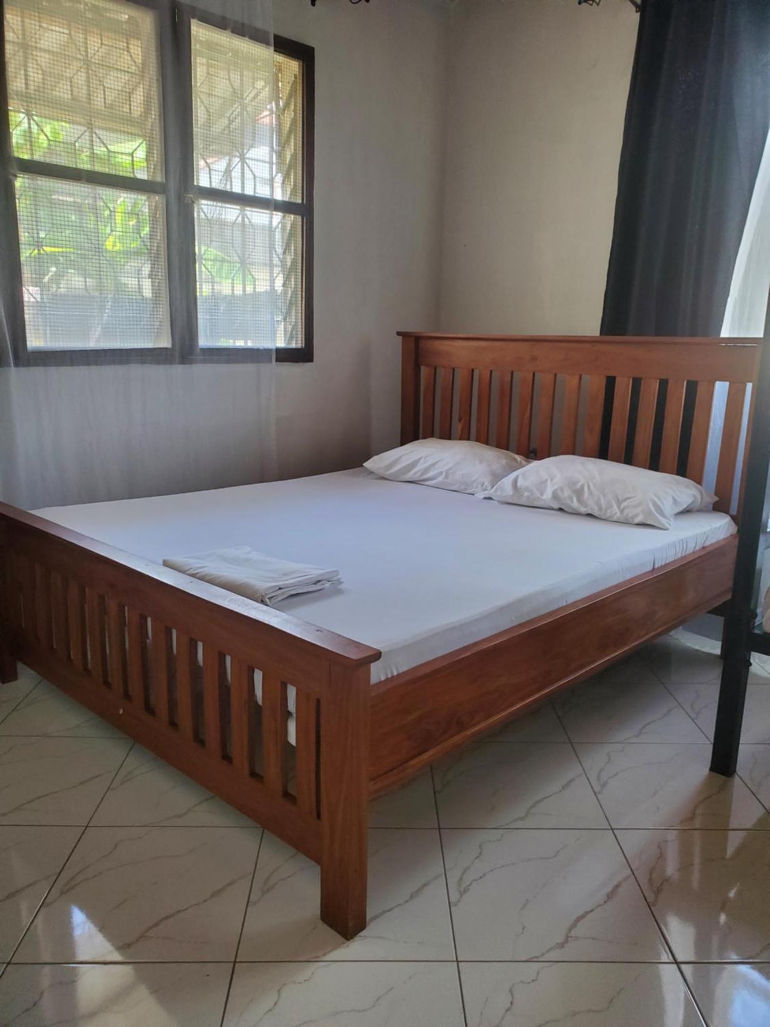 The Nest Haven Hostel Dar es Salaam Buitenkant foto