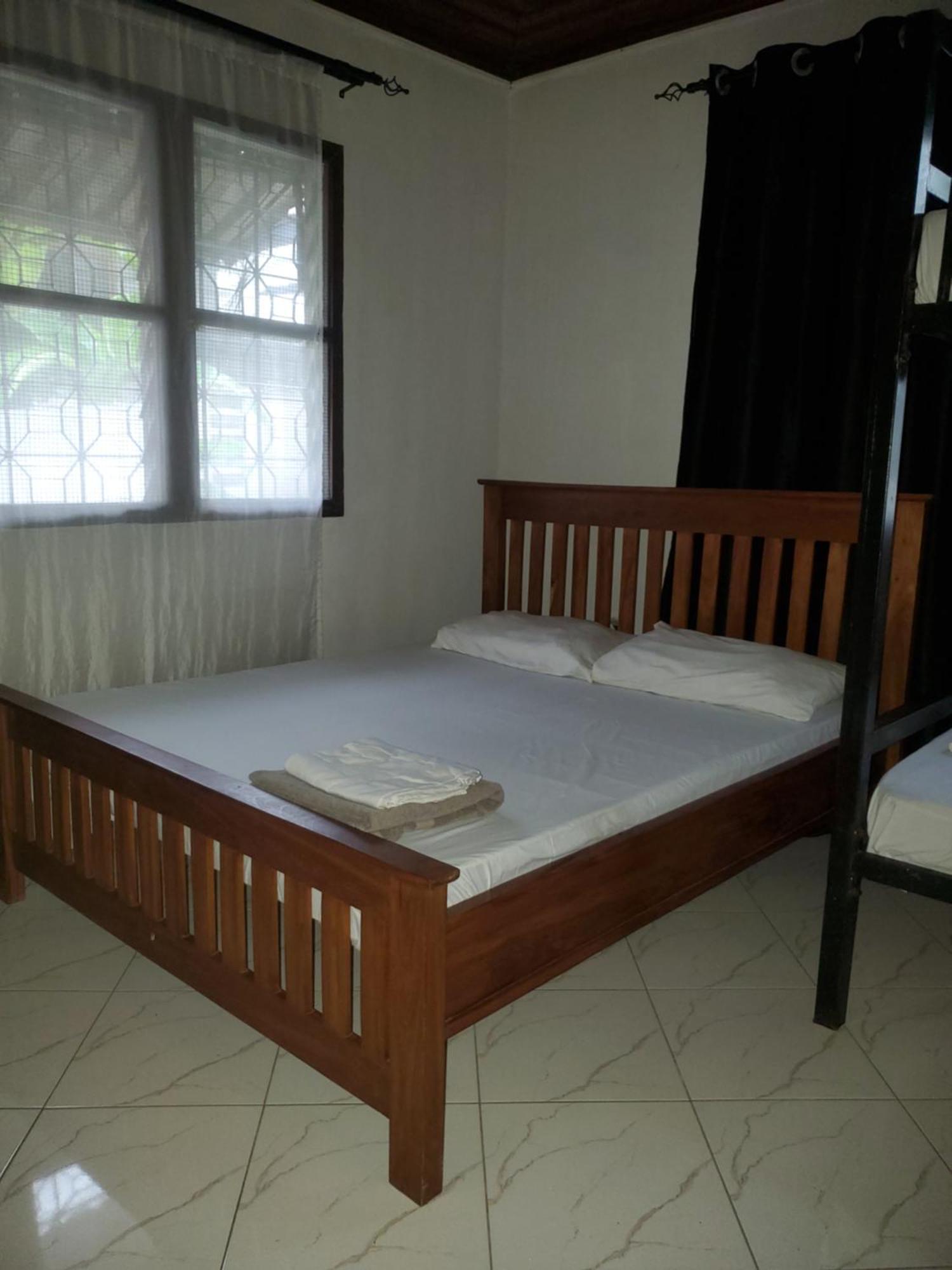 The Nest Haven Hostel Dar es Salaam Buitenkant foto