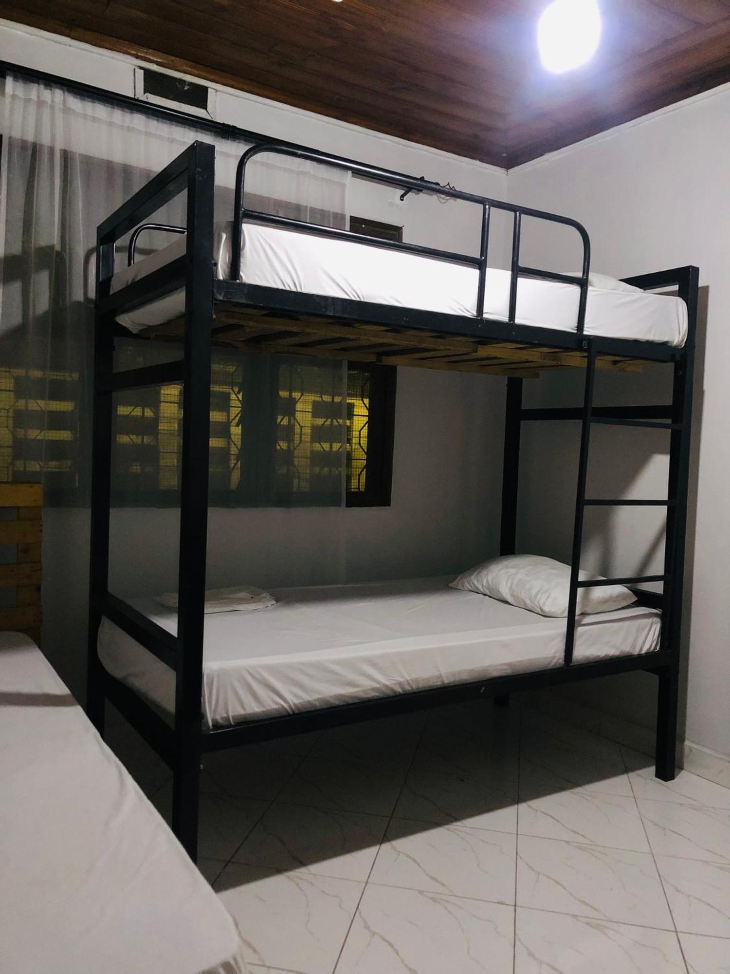 The Nest Haven Hostel Dar es Salaam Buitenkant foto
